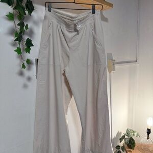 Lululemon Cream High-Rise Jogger Pants – Size 10 (jacket listed/sold separately)